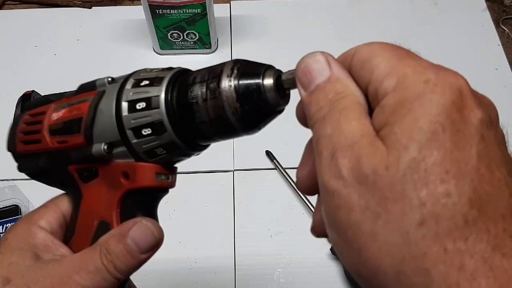 How To Change The Chuck On A Milwaukee Cordless Drill: Quick Guide