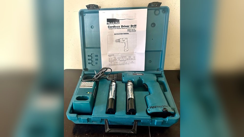 How To Remove Makita 6011D Cordless Drill Chuck: Easy Step-by-Step Guide